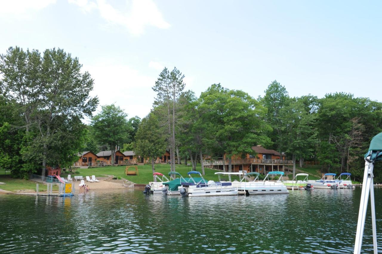 Clear Lake Resort West Branch Buitenkant foto