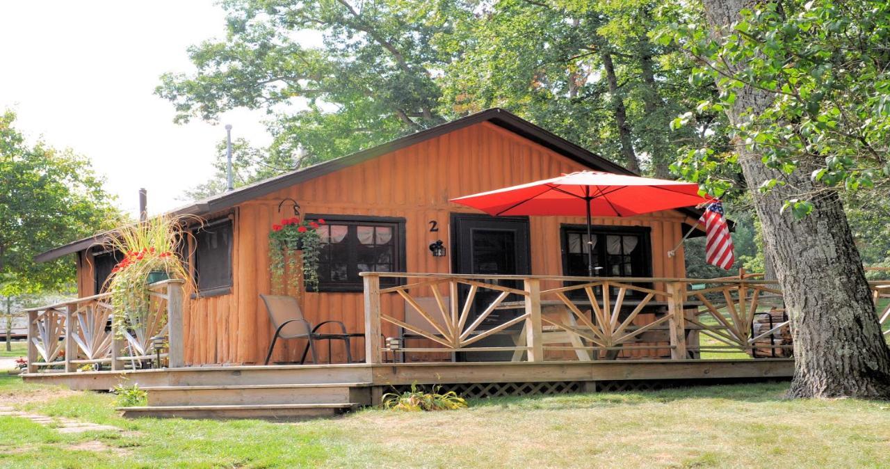 Clear Lake Resort West Branch Buitenkant foto
